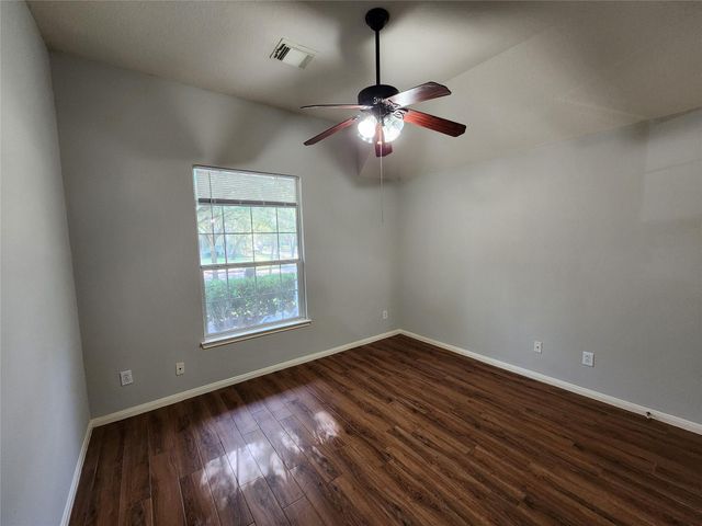 1011 Lexington Green Drive, Missouri City, TX 77459
