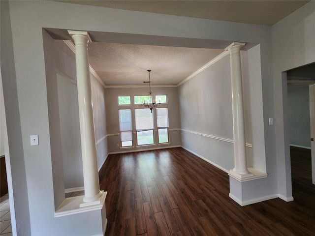 1011 Lexington Green Drive, Missouri City, TX 77459