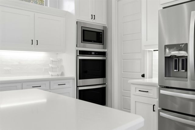 1910 Green Jasper Place, Arlington, TX 76005