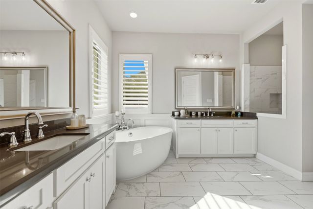 1910 Green Jasper Place, Arlington, TX 76005