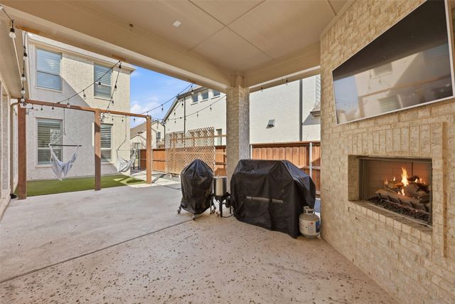 1910 Green Jasper Place, Arlington, TX 76005