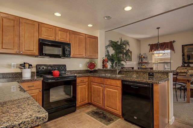 16800 E EL LAGO Boulevard 2046, Fountain Hills, AZ 85268