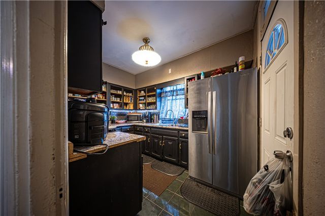 3119 Landis St, Sheraden, PA 15204