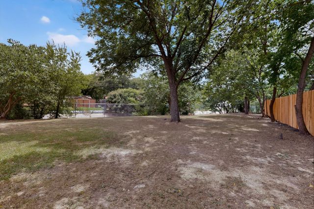 409 Opal Street, Saginaw, TX 76179
