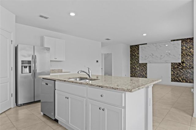 1264 CASCADES AVENUE, Davenport, FL 33837