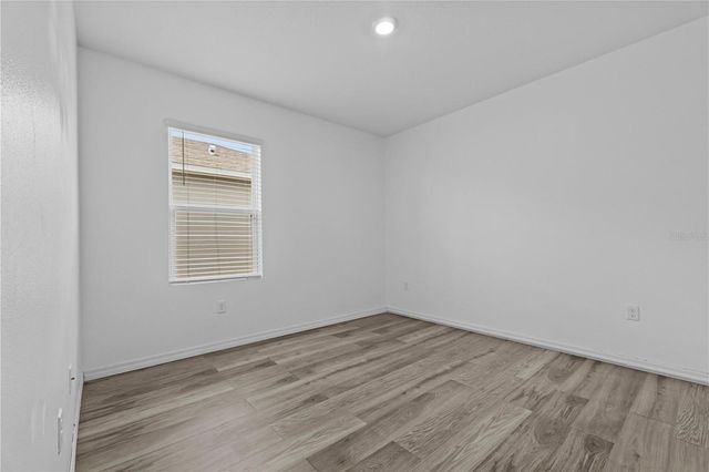 1264 CASCADES AVENUE, Davenport, FL 33837