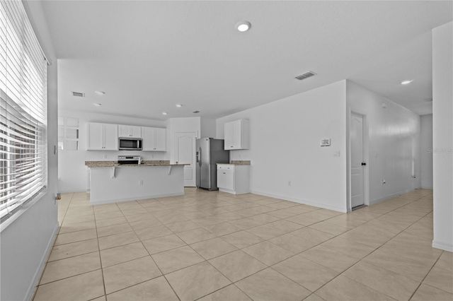 1264 CASCADES AVENUE, Davenport, FL 33837