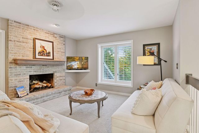 4811 Highland Road, Minnetonka, MN 55345