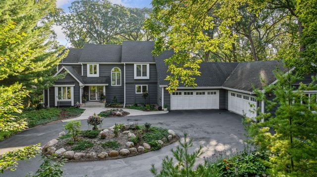 4811 Highland Road, Minnetonka, MN 55345