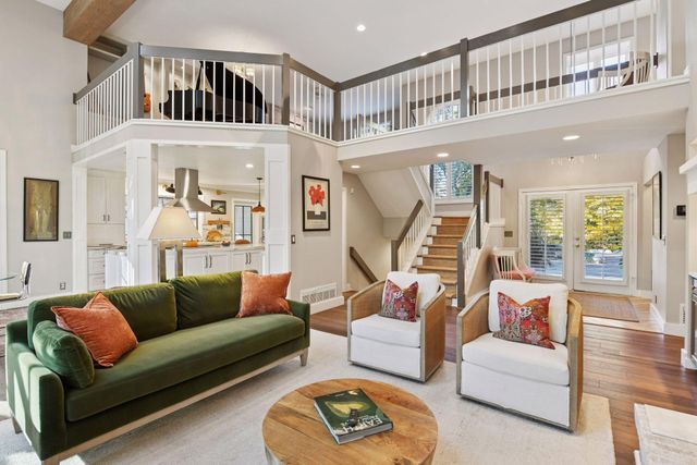 4811 Highland Road, Minnetonka, MN 55345