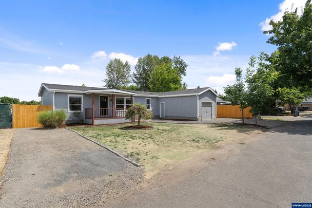 382 Chadbourne Ln NE, Salem, OR 97301