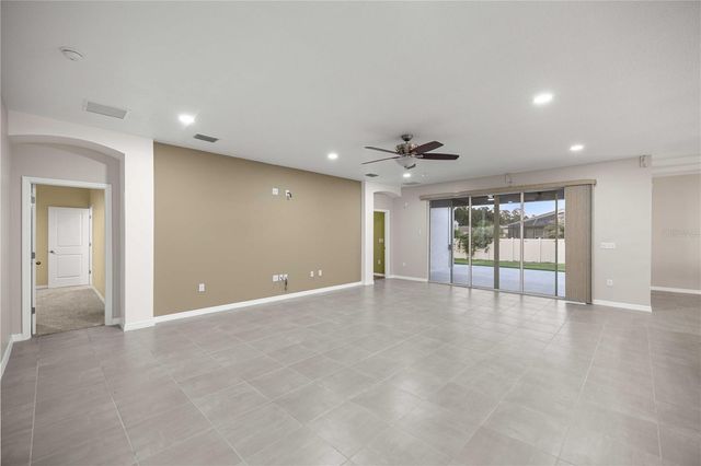 1927 NE 50TH COURT, Ocala, FL 34470