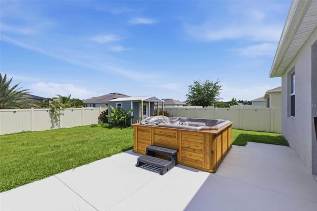 1927 NE 50TH COURT, Ocala, FL 34470