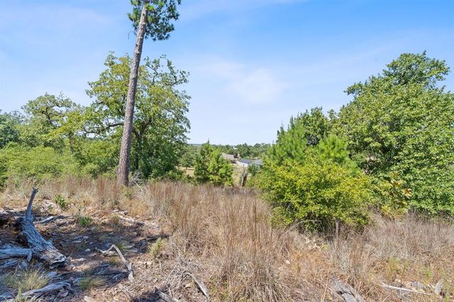 400 McAllister RD, Bastrop, TX 78602