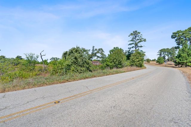 400 McAllister RD, Bastrop, TX 78602