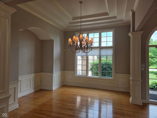 2434 Winfield, Carmel, IN 46032