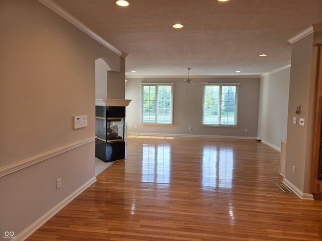 2434 Winfield, Carmel, IN 46032