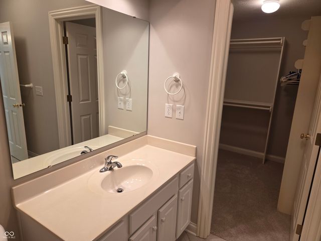 2434 Winfield, Carmel, IN 46032