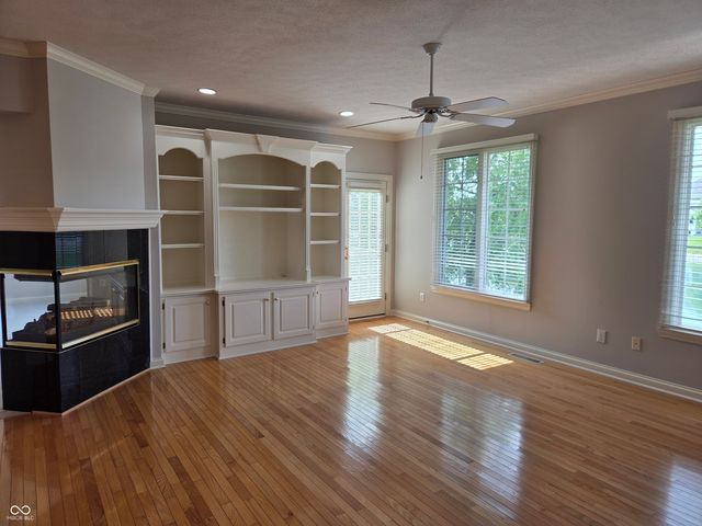 2434 Winfield, Carmel, IN 46032