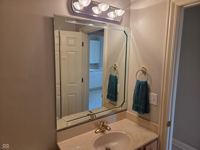 2434 Winfield, Carmel, IN 46032