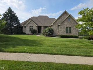 2434 Winfield, Carmel, IN 46032