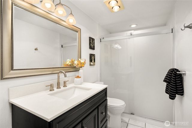 21743 NE 176th Place, Woodinville, WA 98077