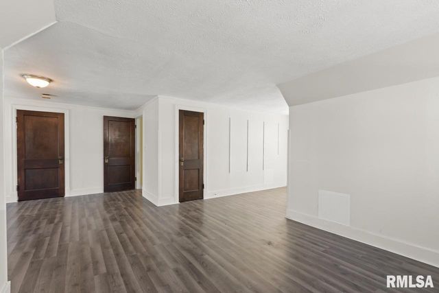 1816 W CALLENDER Avenue, Peoria, IL 61606