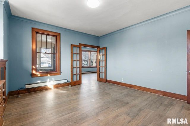 1816 W CALLENDER Avenue, Peoria, IL 61606