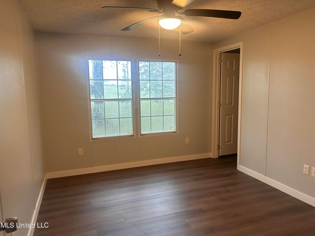 1226 N Highway 49, Perkinston, MS 39573