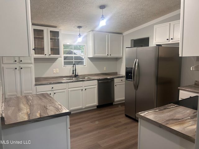 1226 N Highway 49, Perkinston, MS 39573