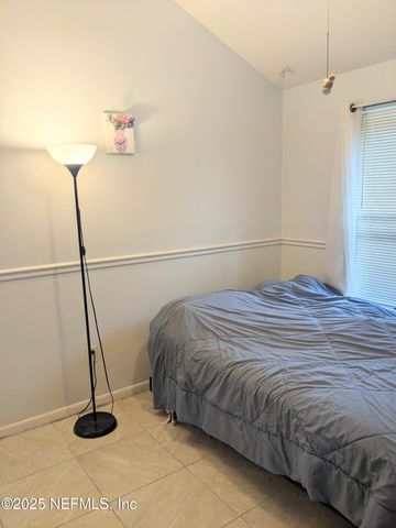 10360 ARROWHEAD Drive, Jacksonville, FL 32257