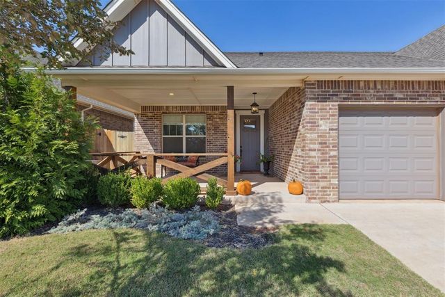 11217 SW 30th Street, Yukon, OK 73099