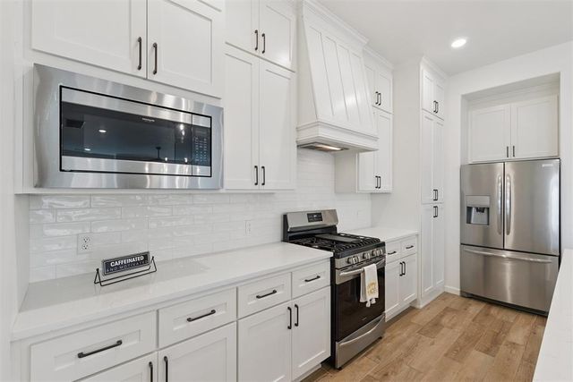 11217 SW 30th Street, Yukon, OK 73099