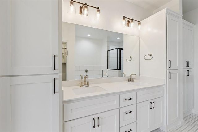 11217 SW 30th Street, Yukon, OK 73099