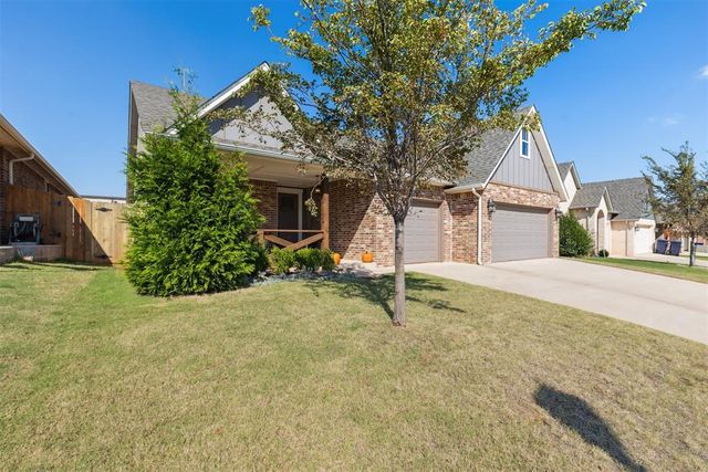 11217 SW 30th Street, Yukon, OK 73099