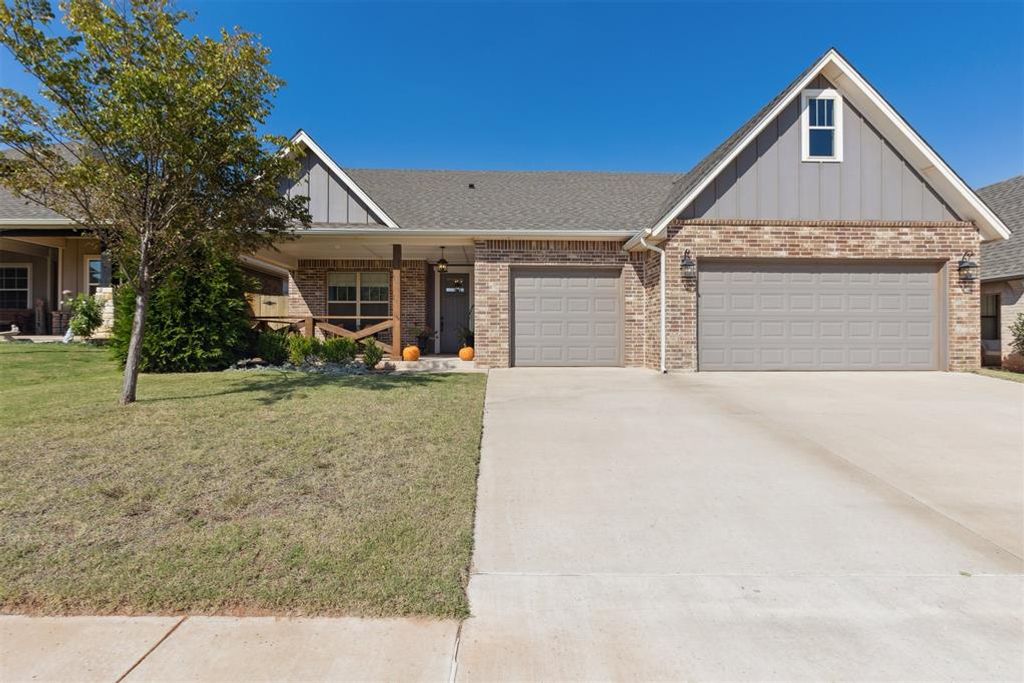 11217 SW 30th Street, Yukon, OK 73099