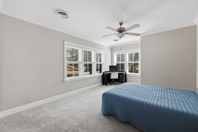 3330 Country Club Pl, Wichita, KS 67208