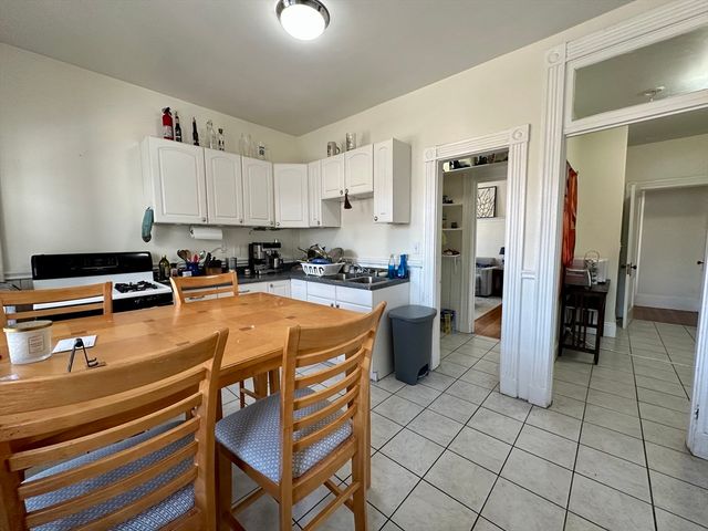 79 Glenville Ave 3, Boston, MA 02134