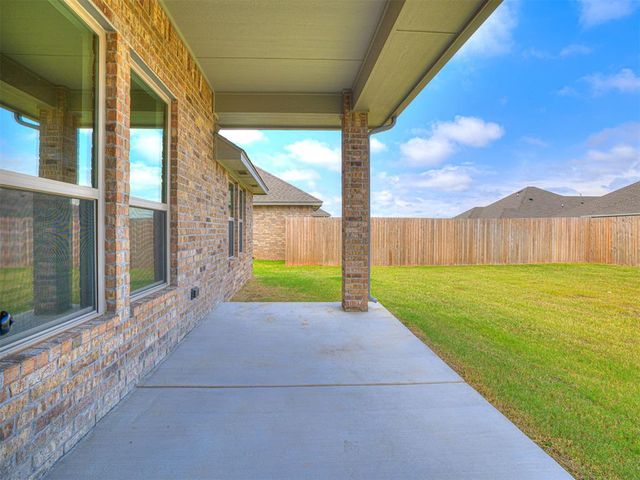 628 Honey Springs Lane, Shawnee, OK 74804