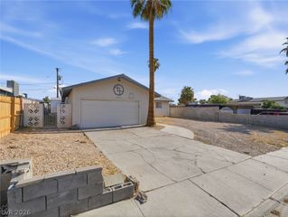 1810 Renada Circle, North Las Vegas, NV 89030