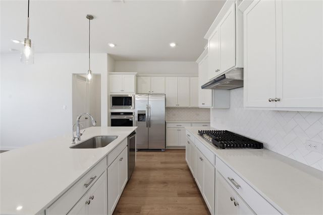 3220 Loam Ln, Richmond, TX 77406