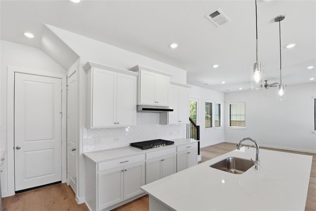 3220 Loam Ln, Richmond, TX 77406