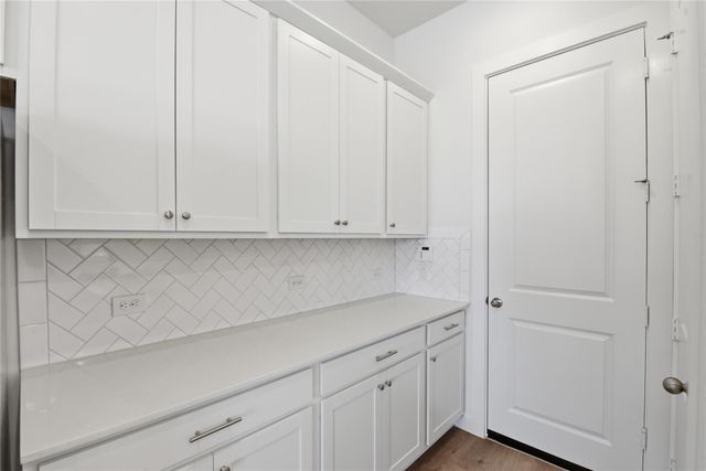 3220 Loam Ln, Richmond, TX 77406