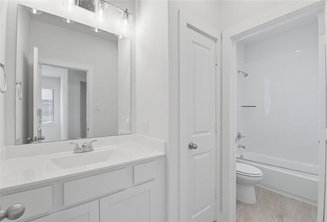 3220 Loam Ln, Richmond, TX 77406