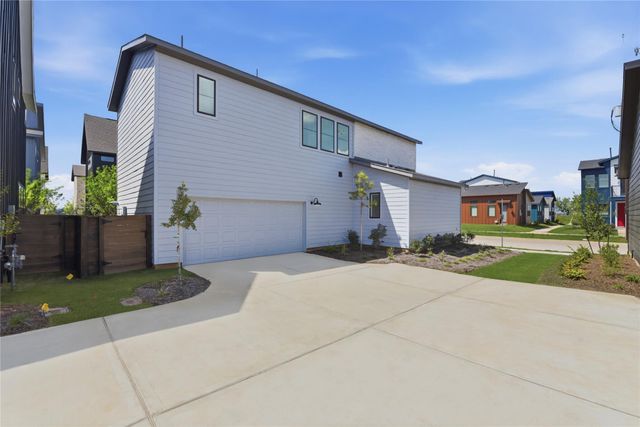 3220 Loam Ln, Richmond, TX 77406