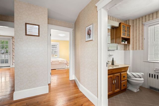 67 Ronald Road, Arlington, MA 02474