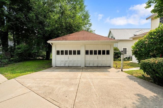 67 Ronald Road, Arlington, MA 02474