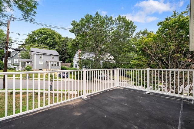 67 Ronald Road, Arlington, MA 02474