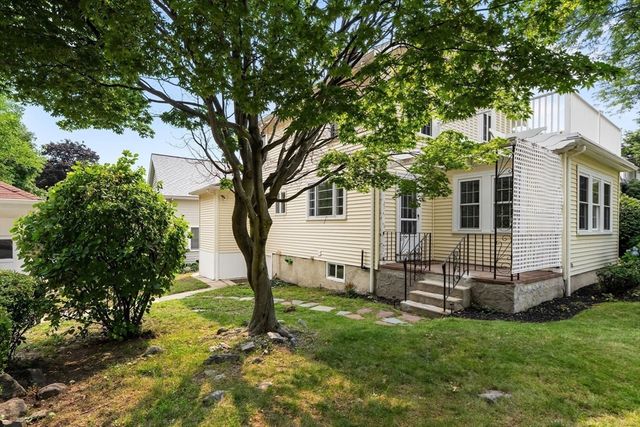 67 Ronald Road, Arlington, MA 02474