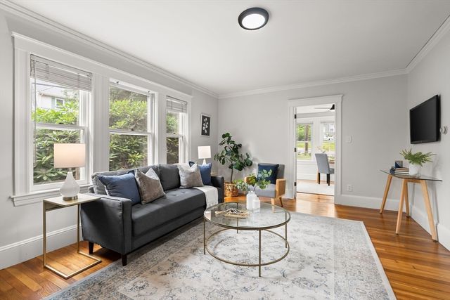 67 Ronald Road, Arlington, MA 02474
